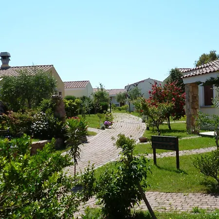 Cala Mirto Hotel
