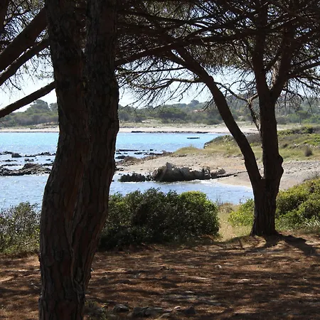 Cala Mirto 3*